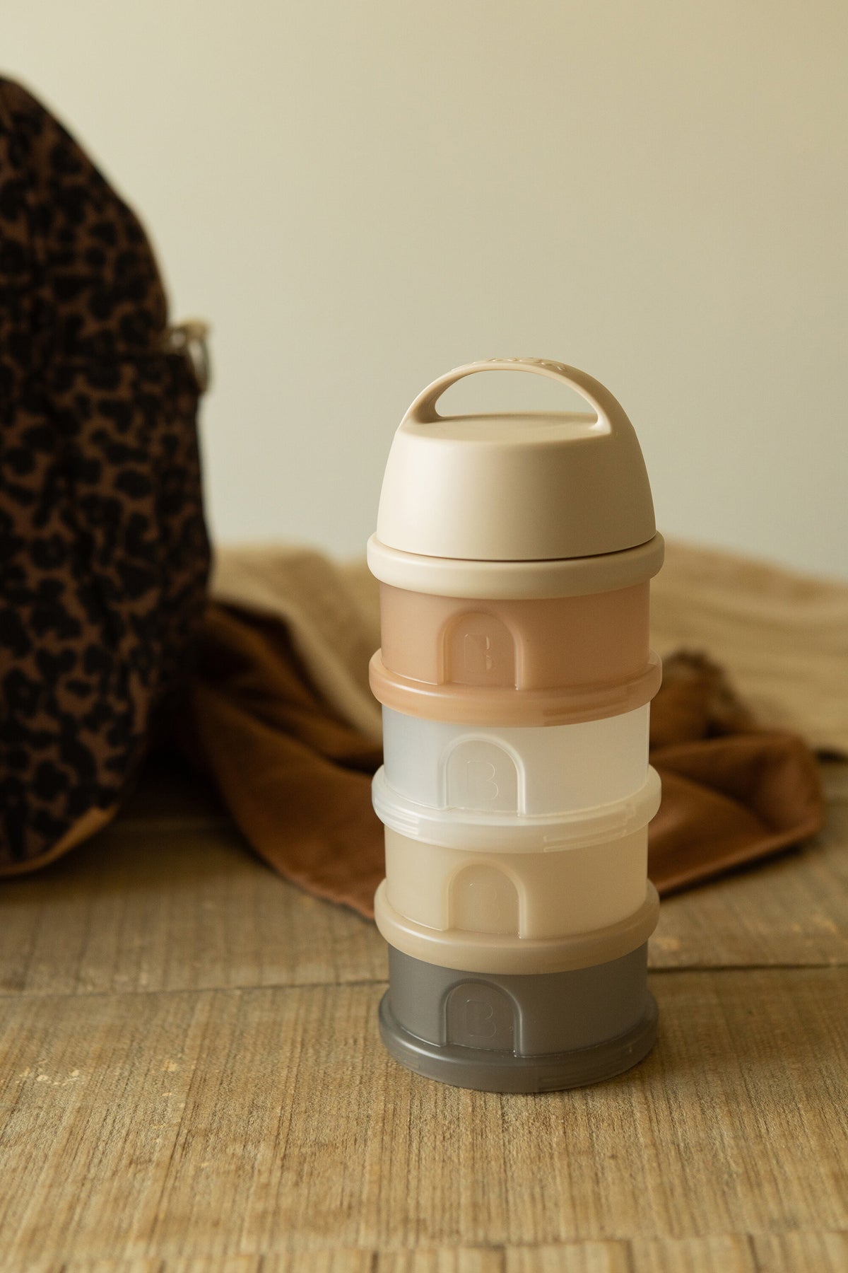 Formula Dispenser - Clay