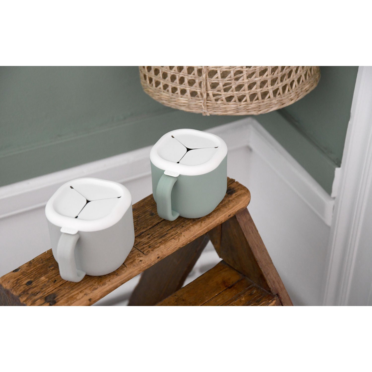 Beaba Pick n Snack Silicone Snack Cup - Velvet Grey