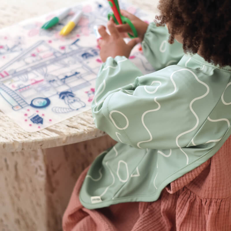 Beaba 2 in 1 Bib w/Removable Sleeves - Sage green