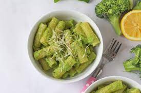 Making Broccoli & Pesto Pasta in your Babycook Neo