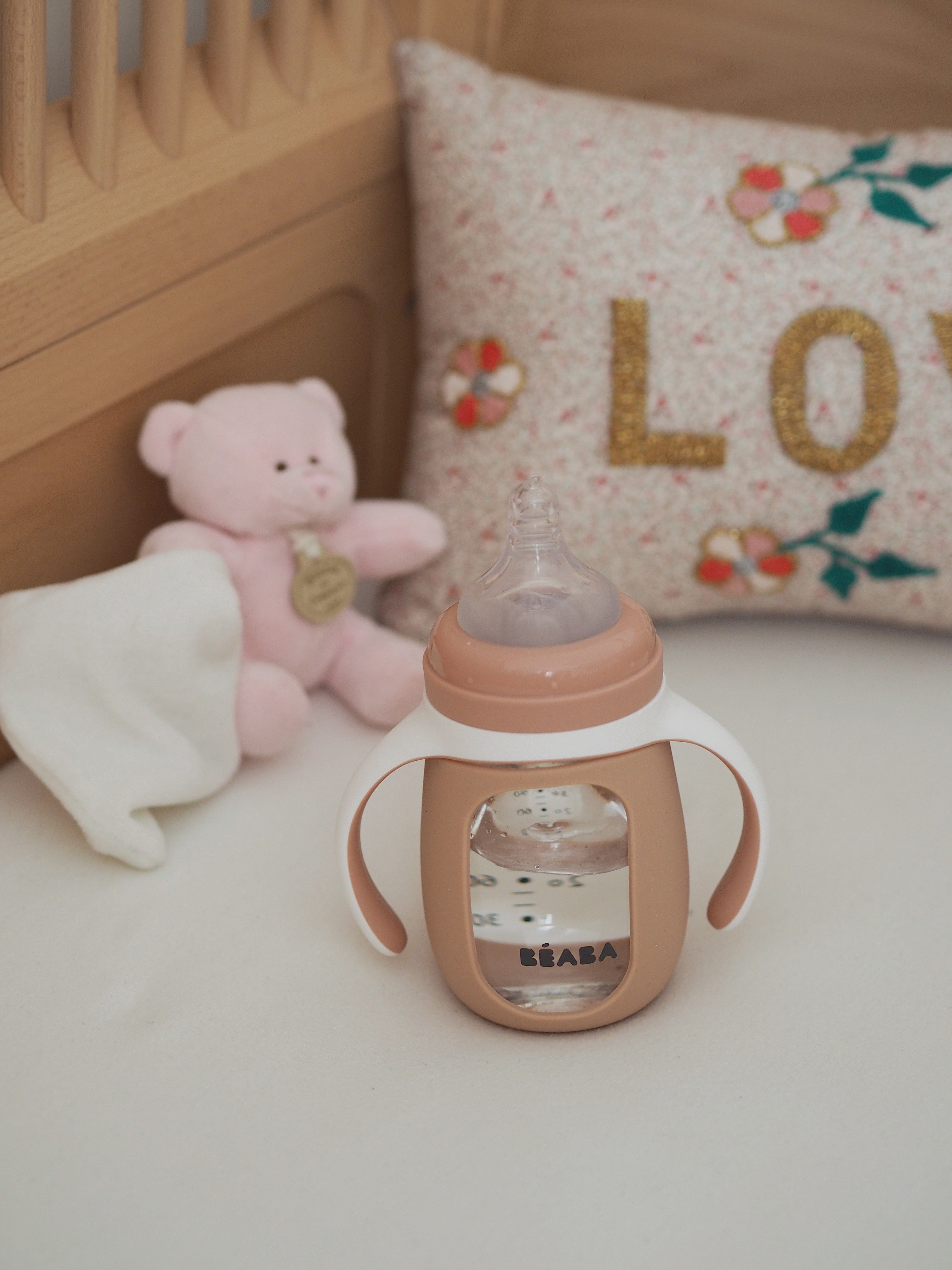 Glass Bottle with Silicone Protective Sleeve 210ml - Vintage Pink