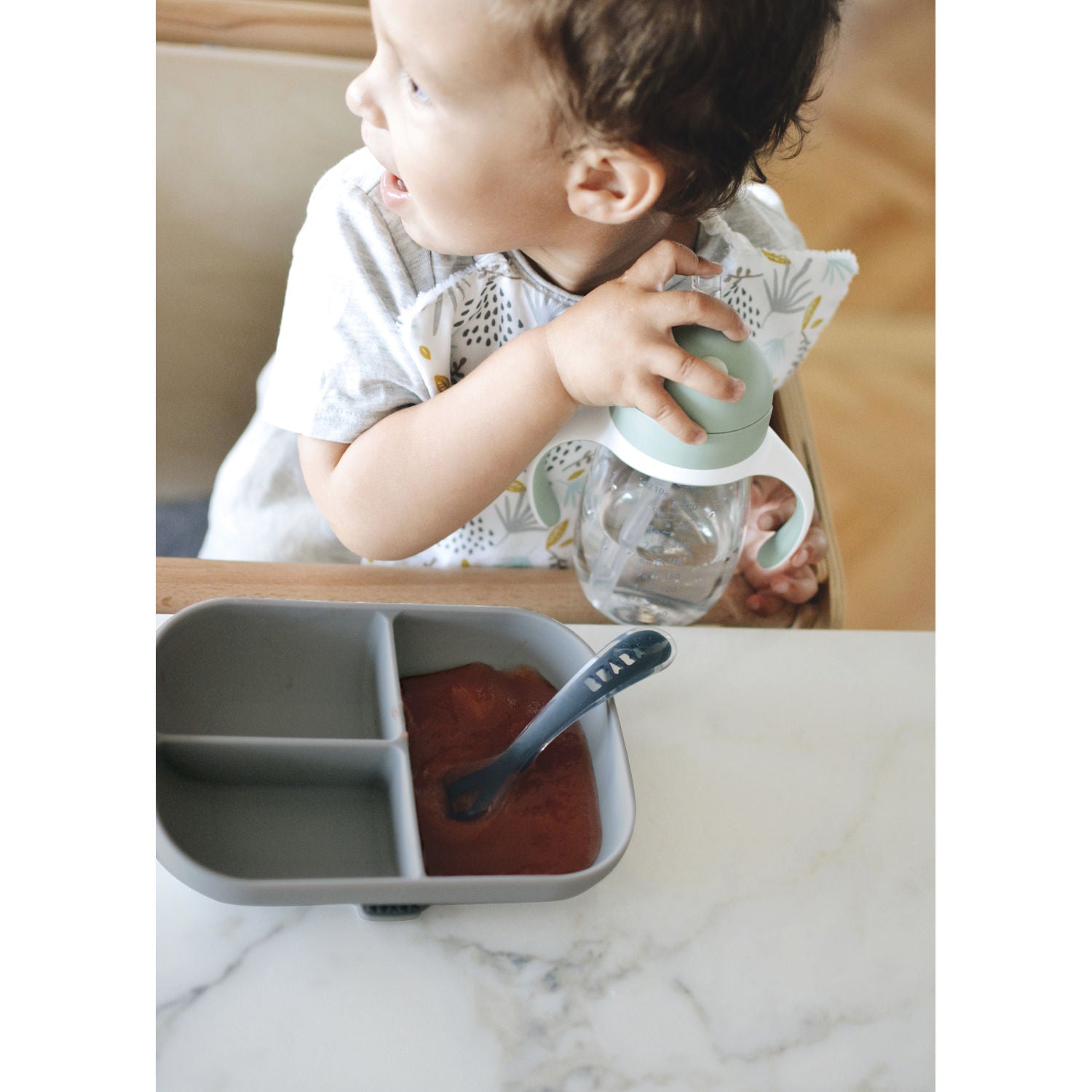 Divided Silicone Suction Plate - Mineral