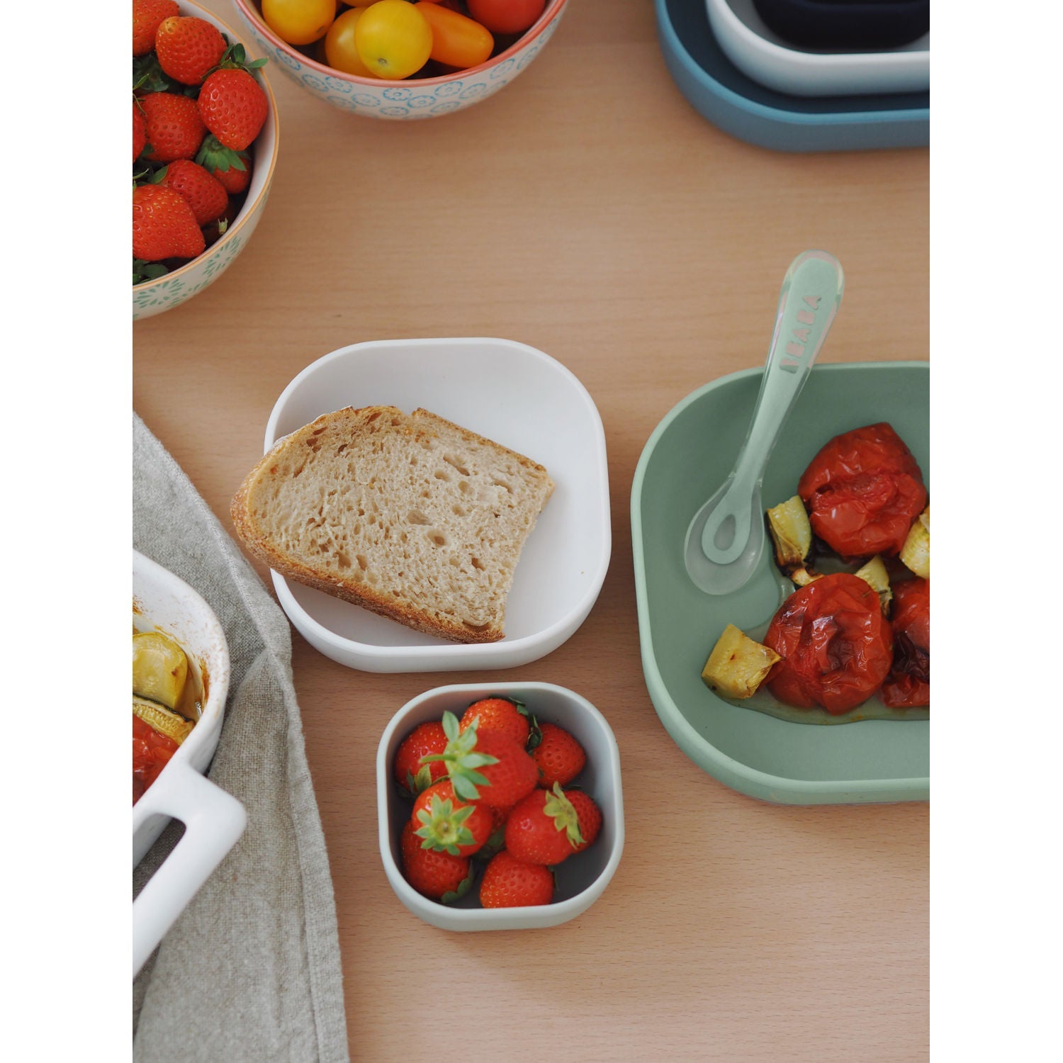 Silicone Nesting Bowl Set