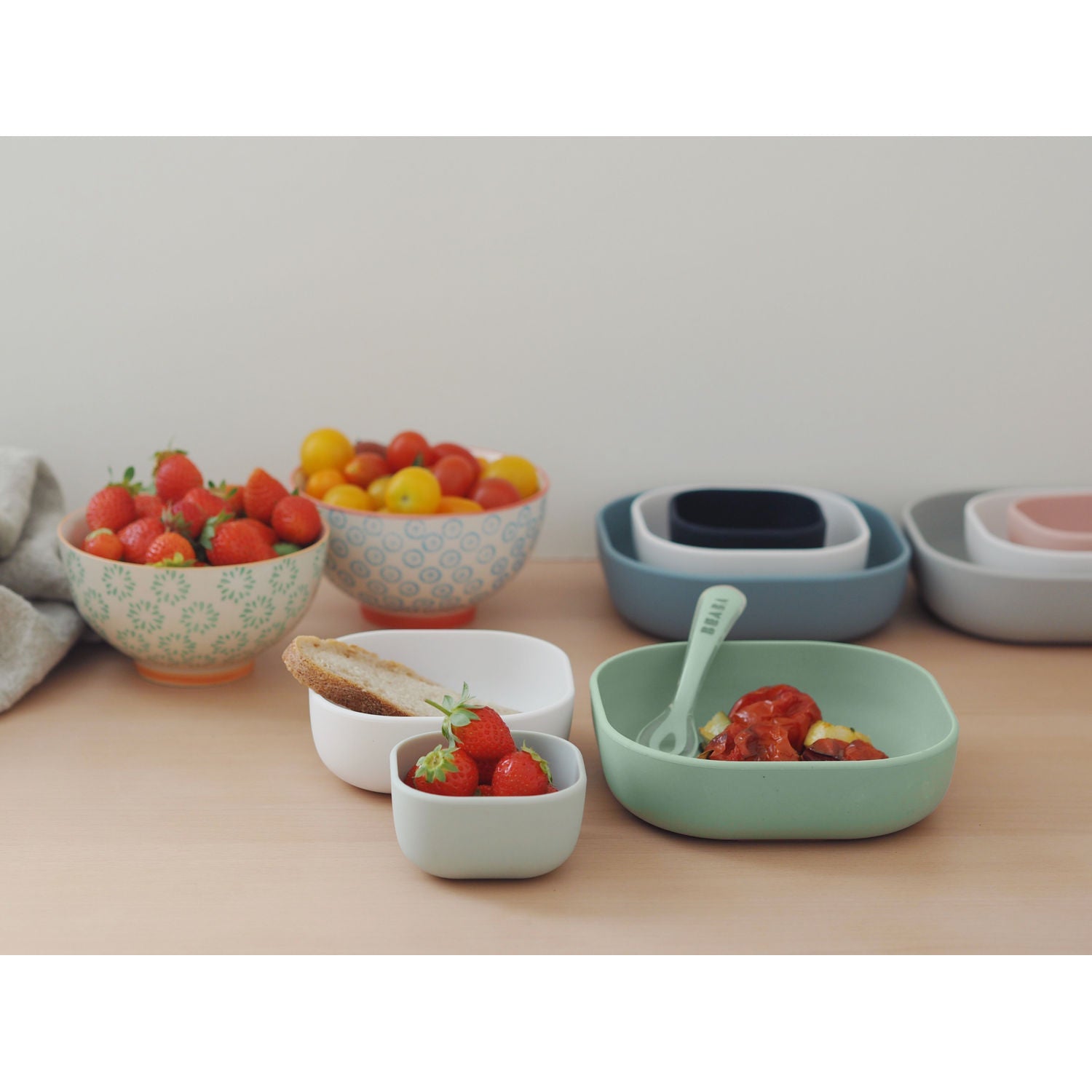 Silicone Nesting Bowl Set
