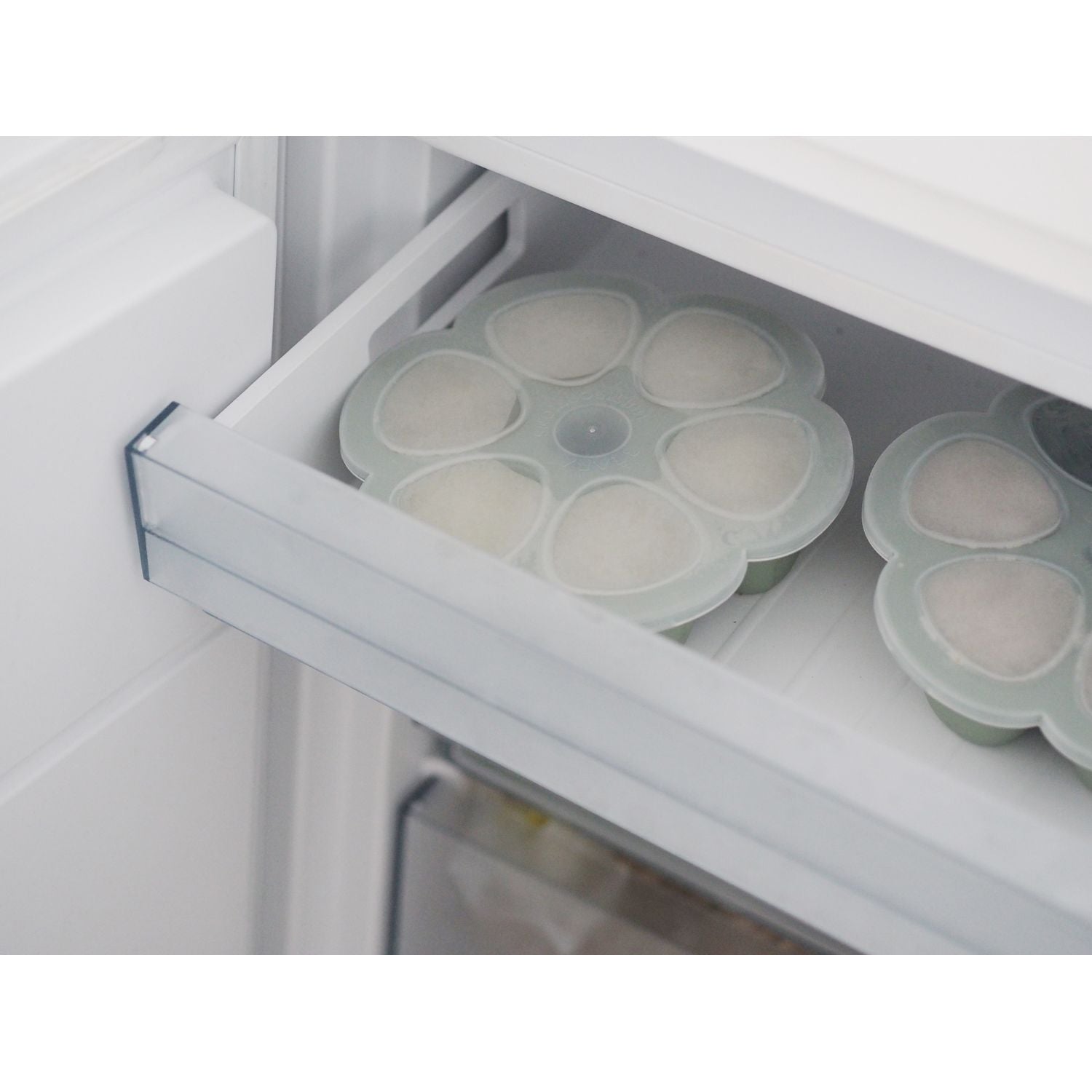 Multiportions Silicone Freezer Tray 6 X 150ml - Sage Green