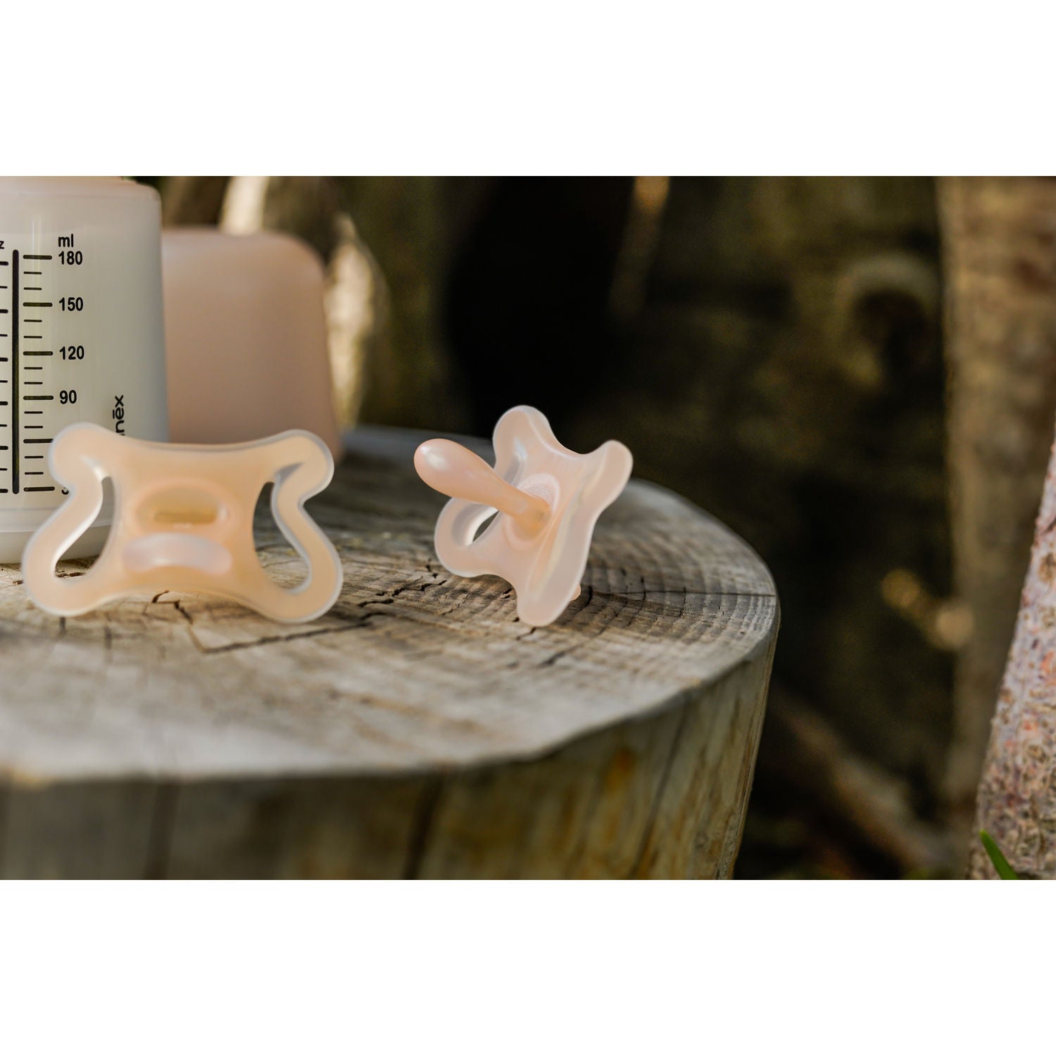 Zero Zero Physiological Air flow Silicone Soother 6-18M