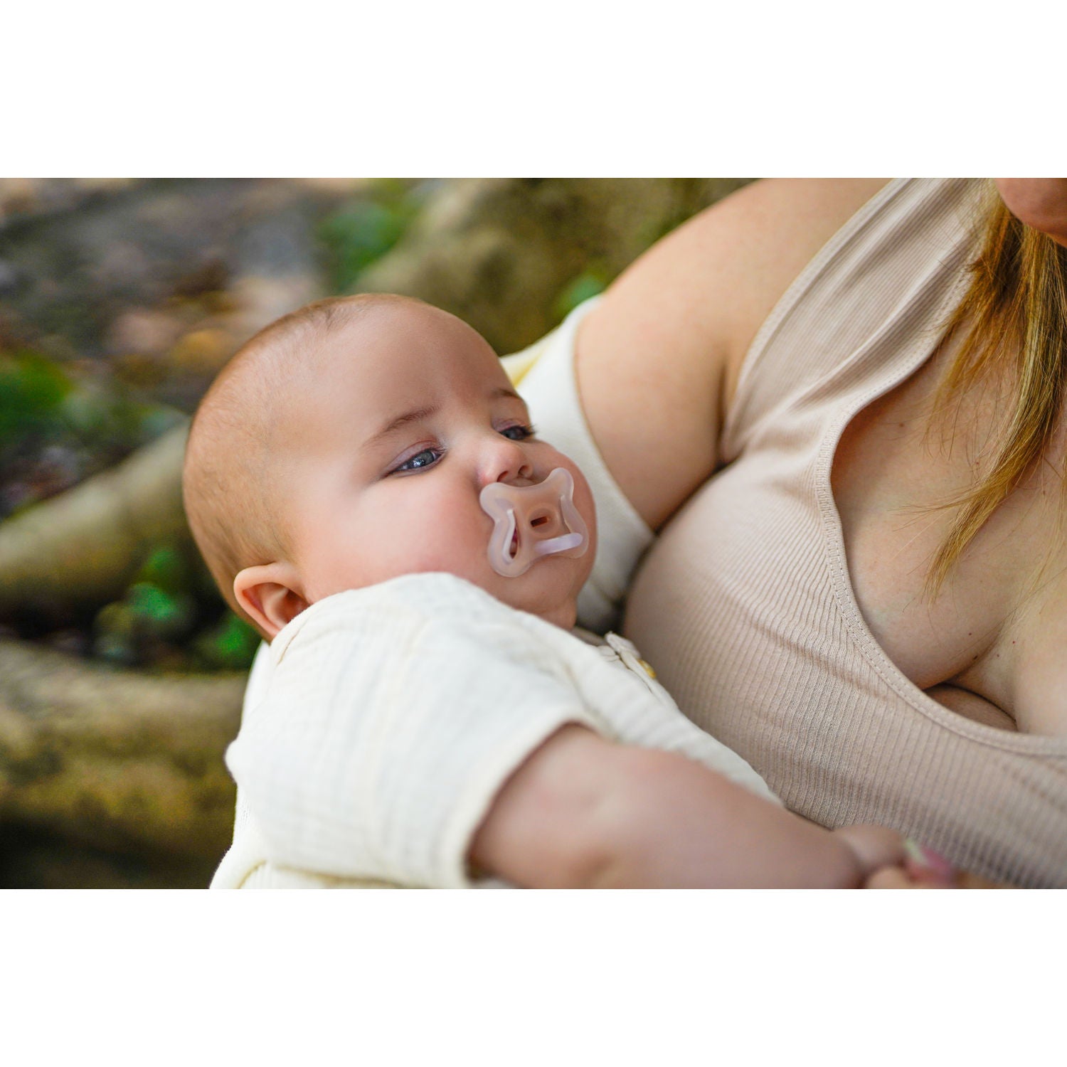 Zero Zero Physiological Air flow Silicone Soother 6-18M