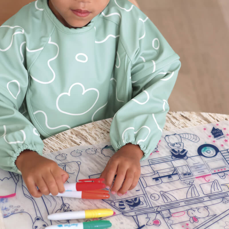 Beaba 2 in 1 Bib w/Removable Sleeves - Sage green